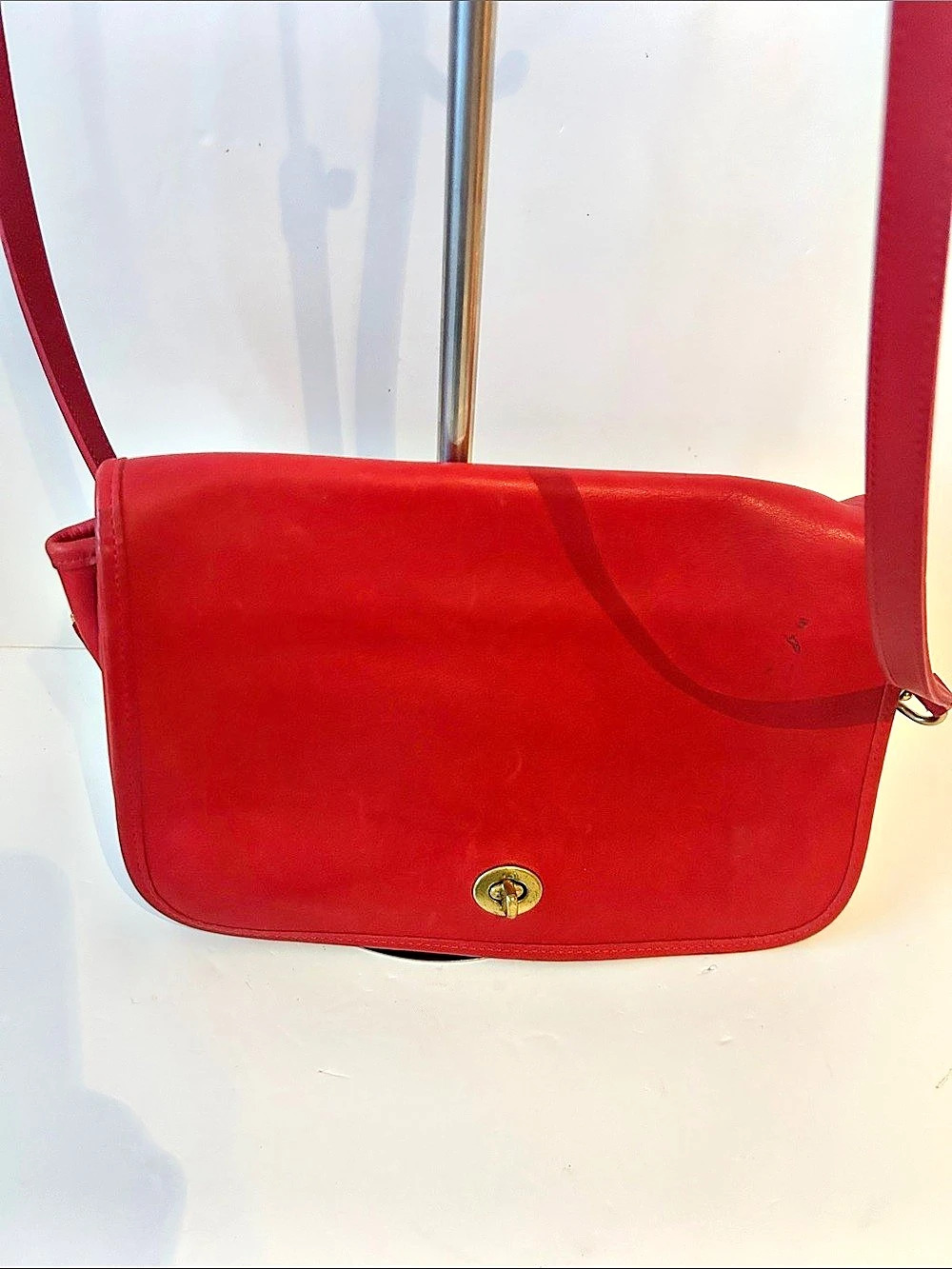 Vintage COACH Turnlock Red Leather Shoulder Bag Collectors Item Rare!!
